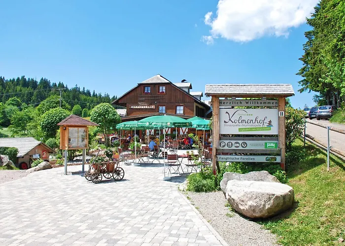 Hoehengasthaus Kolmenhof An Der Donauquelle